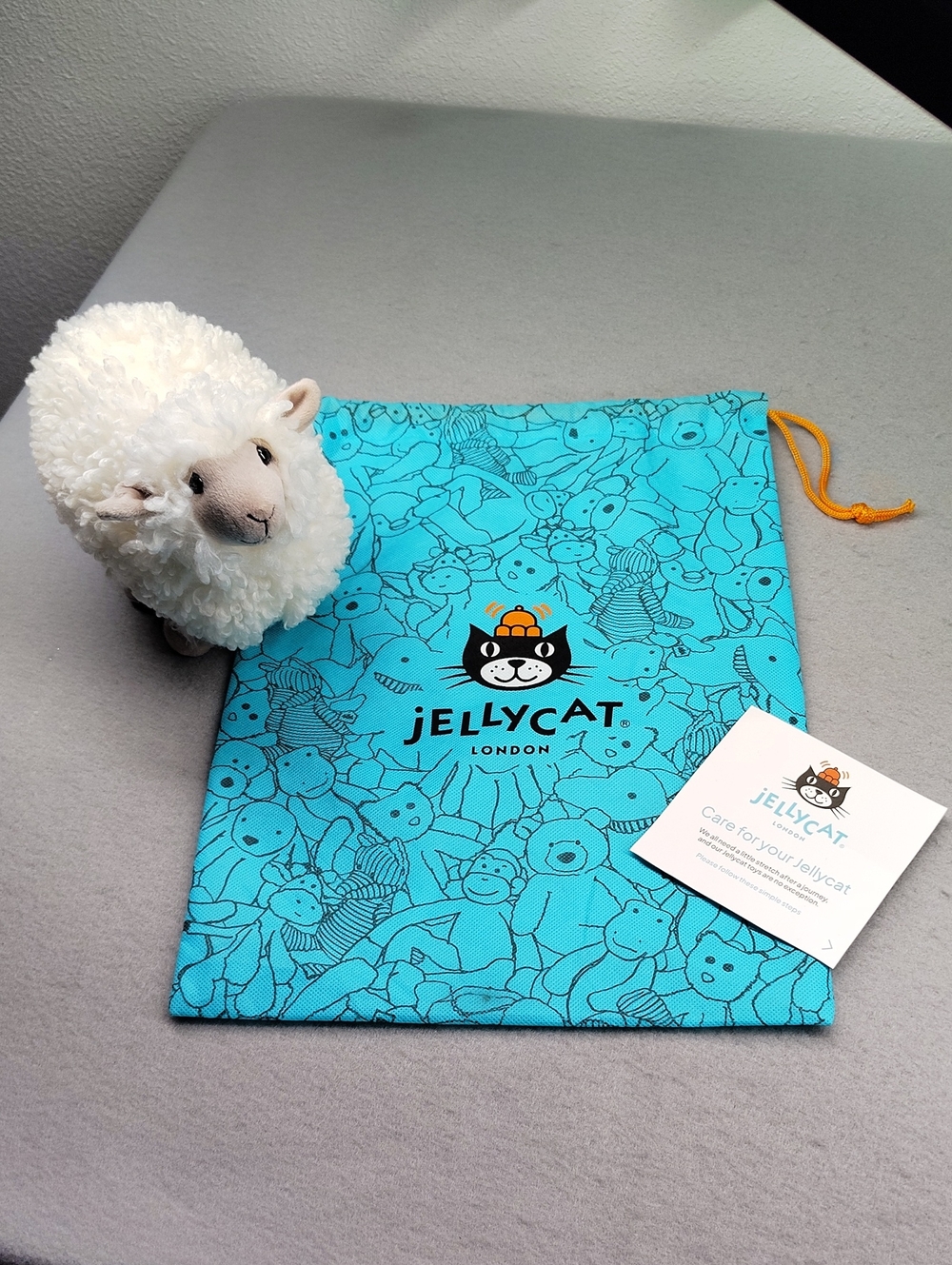 Jellycat Cream Curly Sheep Plush with Blue JellyCat Bag - Picture 2 of 16